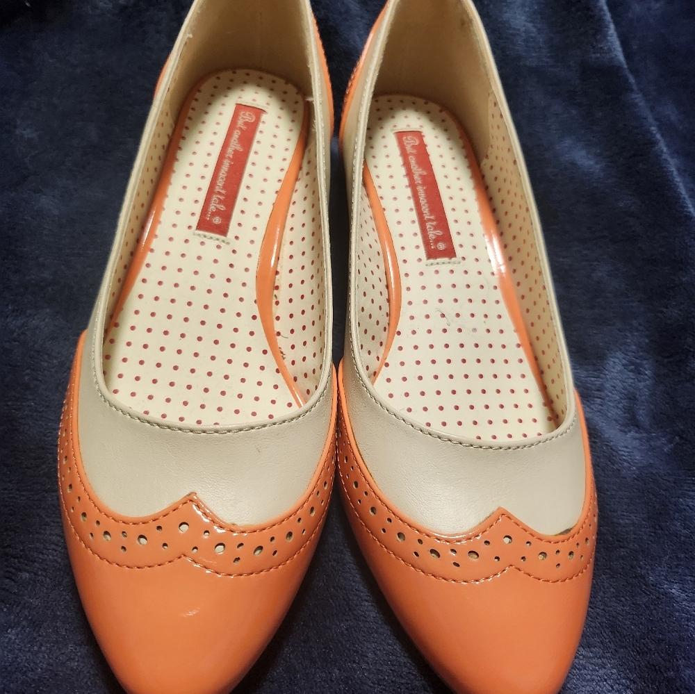 IDA Oxford Heels